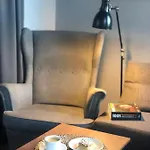 Insen Manufaktura Sauna I Masaze Superior 우치