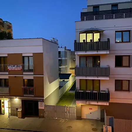 Apartment Piekarnia Manufaktura, Parking, Dostep Na Kod, Klima, 1-3 Pokoje, Prywatna Kamienica Lodz (Lodz)