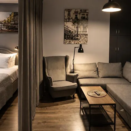 Insen Manufaktura Sauna I Masaze Superior Apartman *